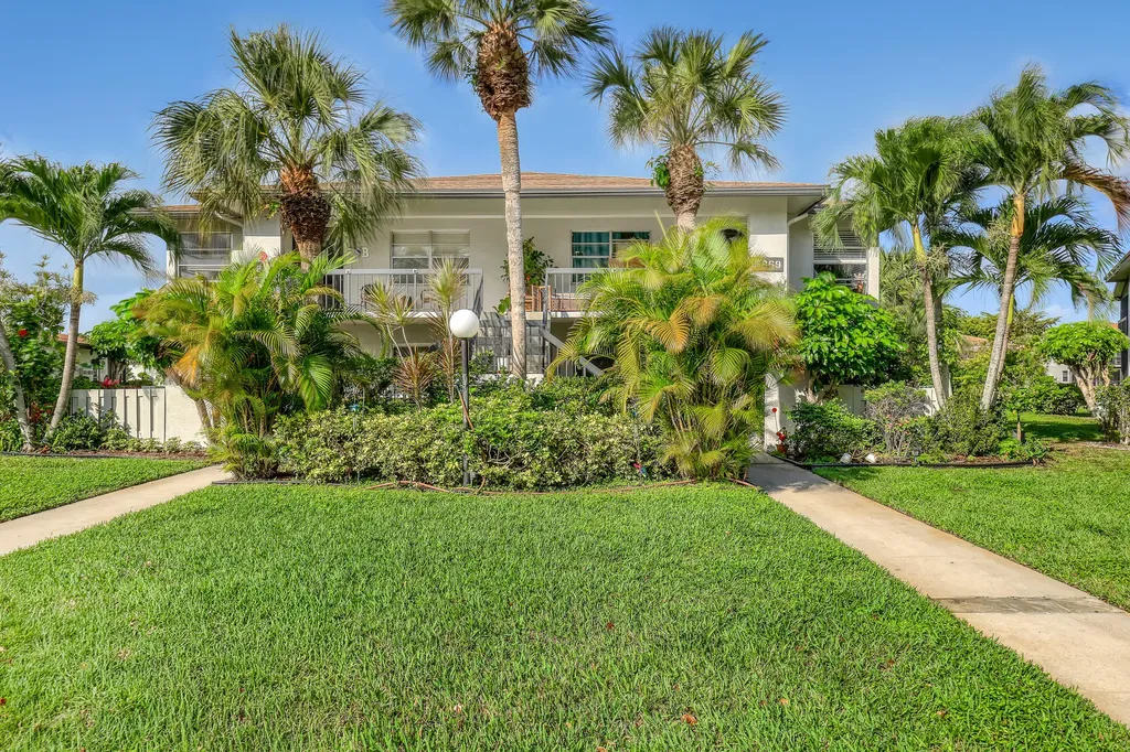 5869 Sugar Palm Court Delray Beach FL 33484