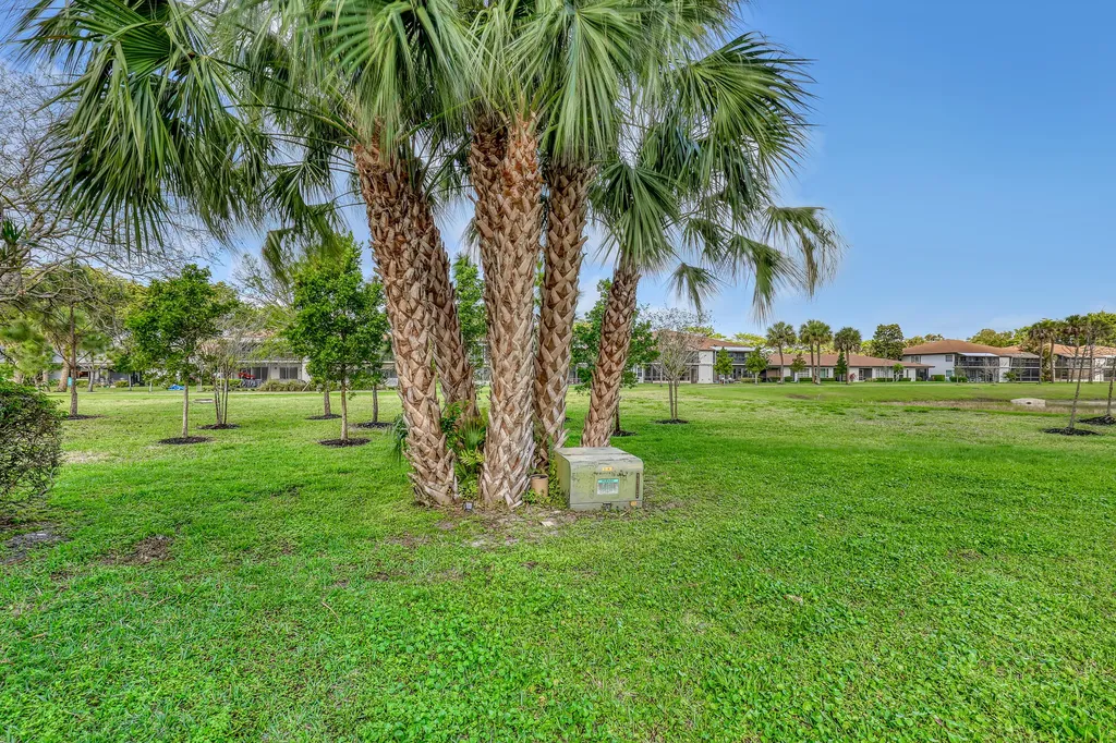5869 Sugar Palm Court Delray Beach FL 33484