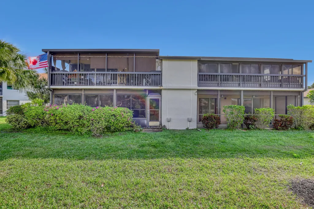 5869 Sugar Palm Court Delray Beach FL 33484