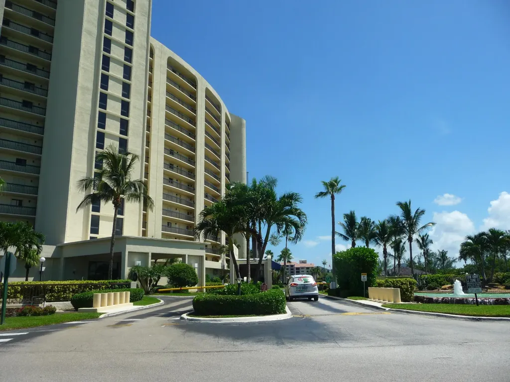 100 Ocean Trail Way Jupiter FL 33477