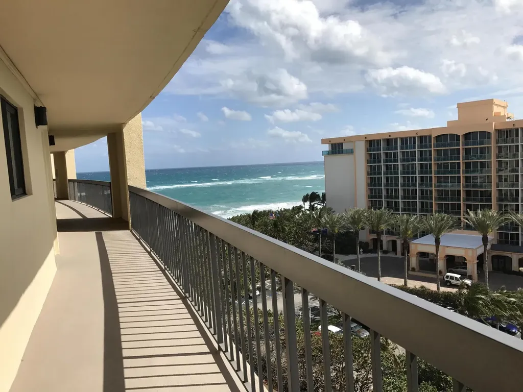 100 Ocean Trail Way Jupiter FL 33477