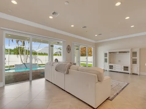 445 Wingate Terrace SW Vero Beach FL 32968