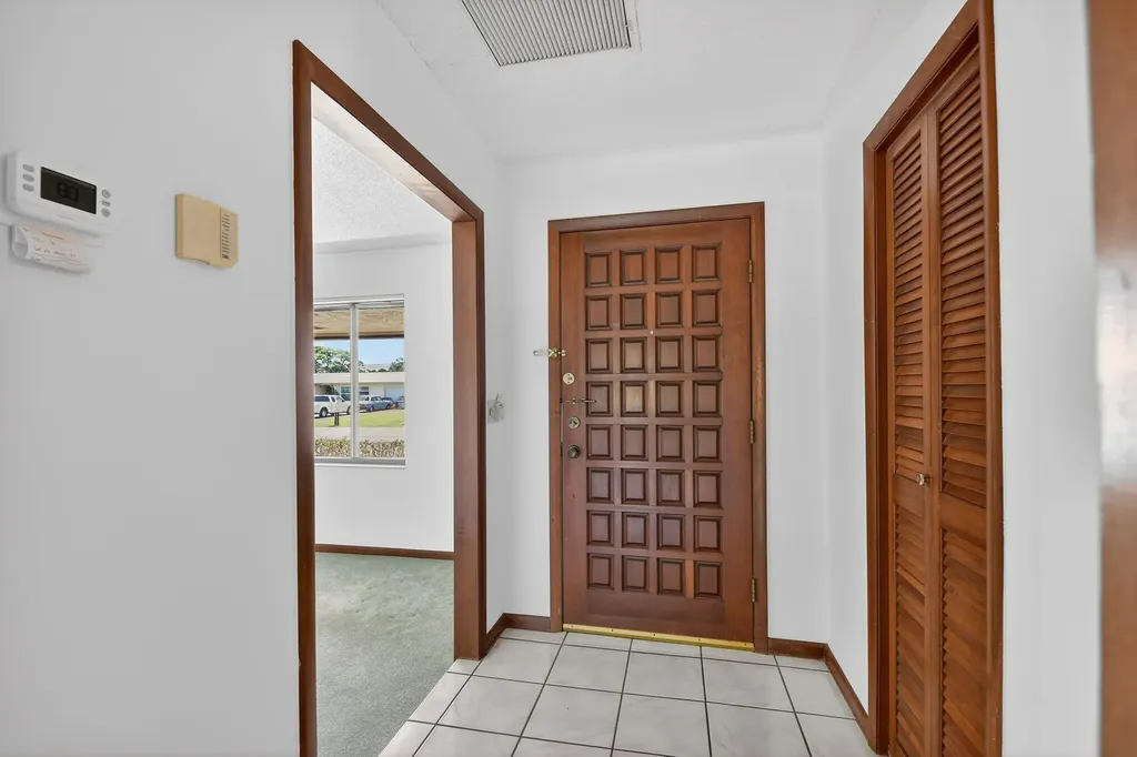 68 W Arch Drive Lake Worth FL 33467