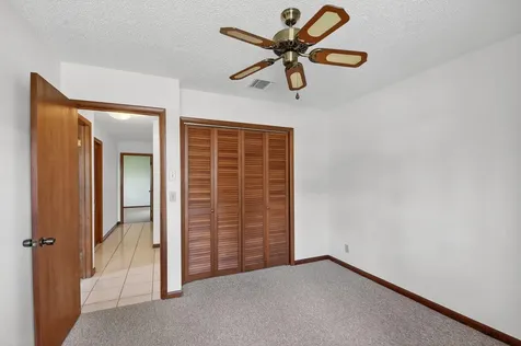 68 W Arch Drive Lake Worth FL 33467