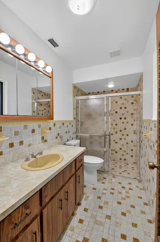 68 W Arch Drive Lake Worth FL 33467