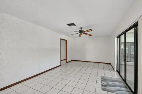 68 W Arch Drive Lake Worth FL 33467