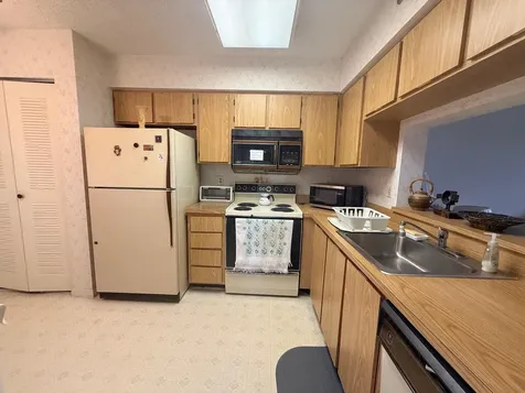 7240 Huntington Lane Delray Beach FL 33446