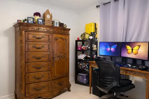 110 Lake Emerald Drive Oakland Park FL 33309