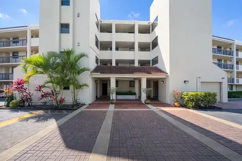 110 Lake Emerald Drive Oakland Park FL 33309