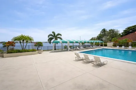 110 Lake Emerald Drive Oakland Park FL 33309