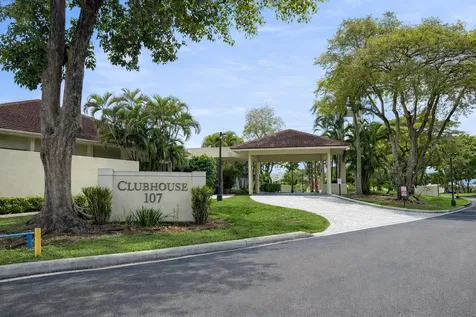 110 Lake Emerald Drive Oakland Park FL 33309
