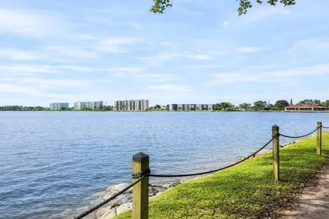 110 Lake Emerald Drive Oakland Park FL 33309