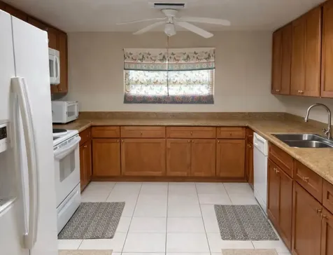 5808 NW 84th Terrace Tamarac FL 33321