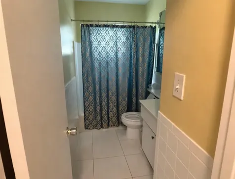 5808 NW 84th Terrace Tamarac FL 33321
