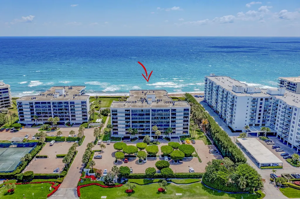 3440 S Ocean Boulevard S Palm Beach FL 33480