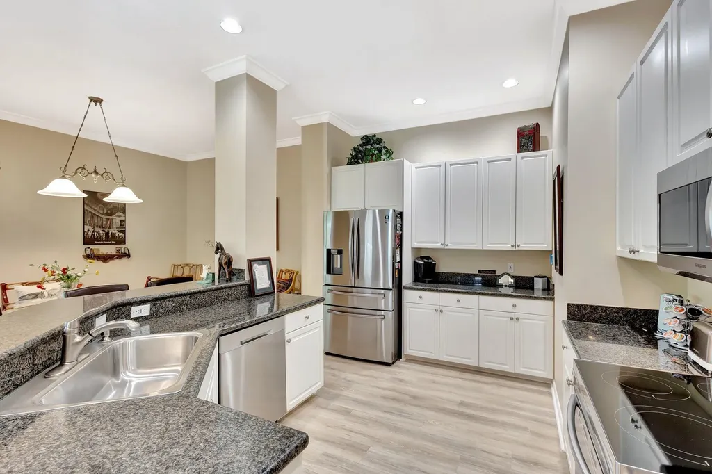 2941 Twin Oaks Way Wellington FL 33414