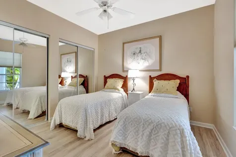 2941 Twin Oaks Way Wellington FL 33414