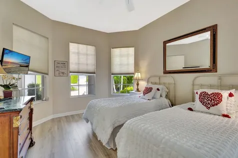 2941 Twin Oaks Way Wellington FL 33414