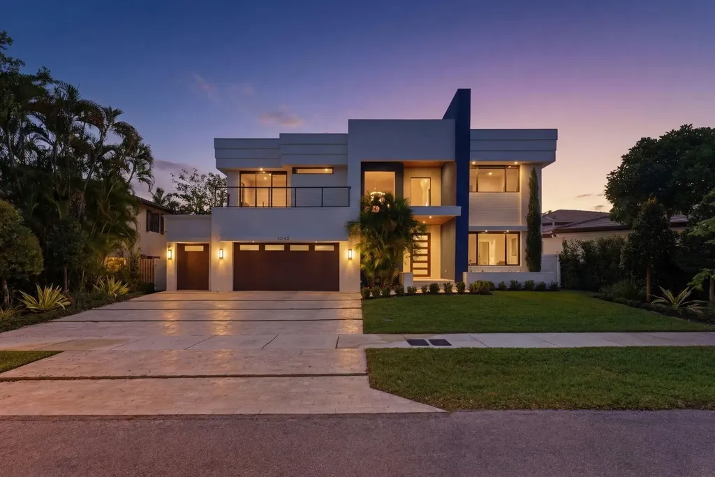 1032 SE 12th Way Fort Lauderdale FL 33316