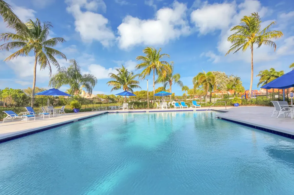 13305 St Tropez Circle Palm Beach Gardens FL 33410