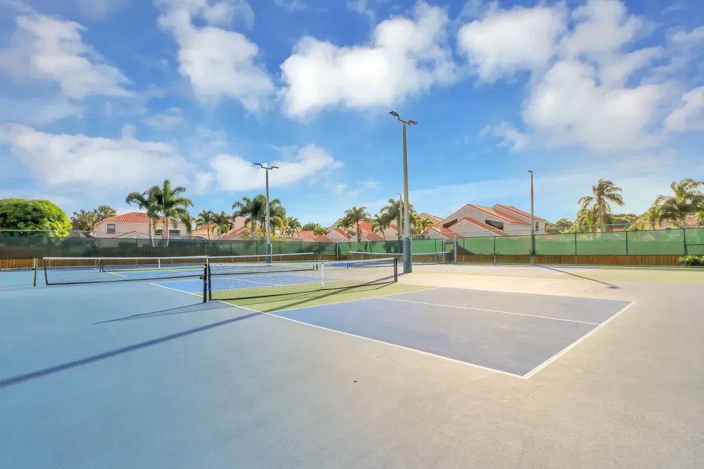 13305 St Tropez Circle Palm Beach Gardens FL 33410