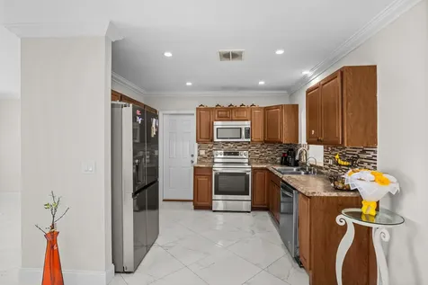 403 NE Oleander Avenue Port St Lucie FL 34952