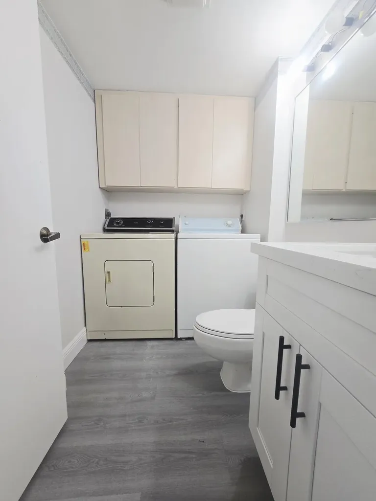 1956 Hartford Court West Palm Beach FL 33409