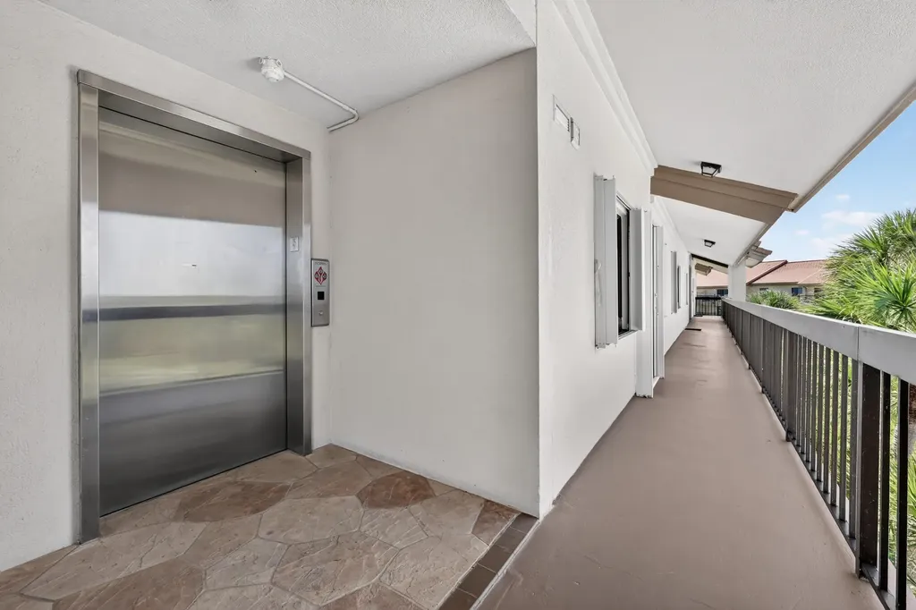 301 Ocean Bluffs Boulevard Jupiter FL 33477