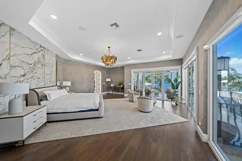 2593 SE 8th Street Pompano Beach FL 33062