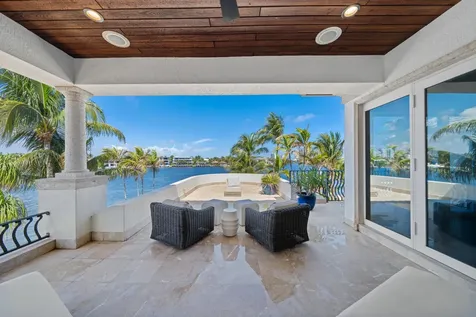 2593 SE 8th Street Pompano Beach FL 33062