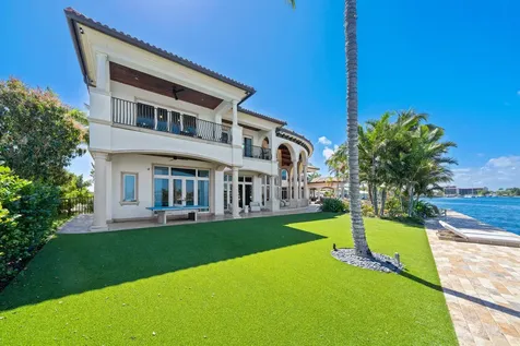 2593 SE 8th Street Pompano Beach FL 33062
