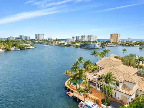 2593 SE 8th Street Pompano Beach FL 33062