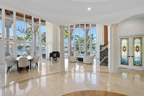 2593 SE 8th Street Pompano Beach FL 33062