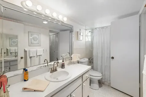 1333 E Hallandale Beach Boulevard Hallandale Beach FL 33009