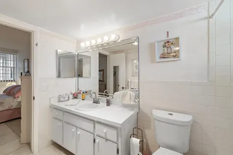 1333 E Hallandale Beach Boulevard Hallandale Beach FL 33009