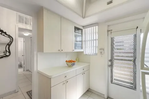 1333 E Hallandale Beach Boulevard Hallandale Beach FL 33009