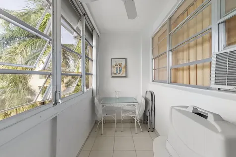 1333 E Hallandale Beach Boulevard Hallandale Beach FL 33009