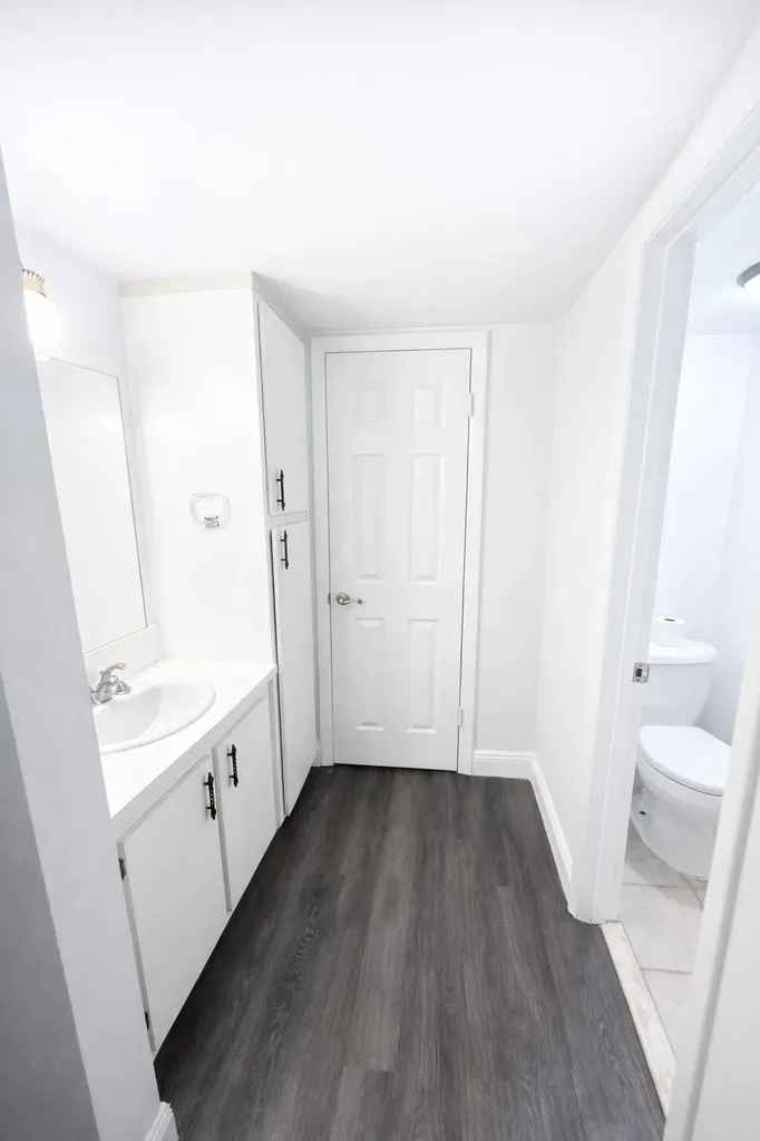 4052 N Pine Island Road Sunrise FL 33351