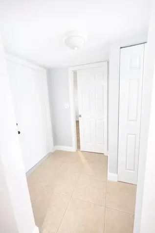 4052 N Pine Island Road Sunrise FL 33351
