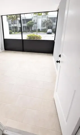 4052 N Pine Island Road Sunrise FL 33351
