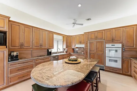 18515 SE Prestwick Lane Tequesta FL 33469