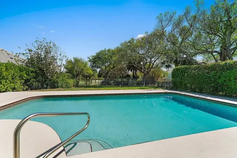 18515 SE Prestwick Lane Tequesta FL 33469