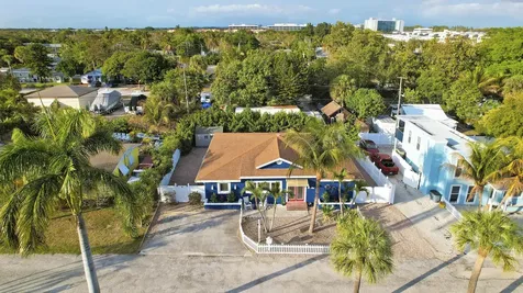 1827 Len Drive North Palm Beach FL 33408