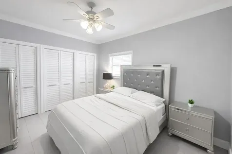 1827 Len Drive North Palm Beach FL 33408
