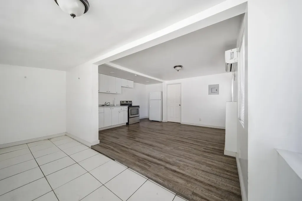 1796 NW 112th Street Miami FL 33167