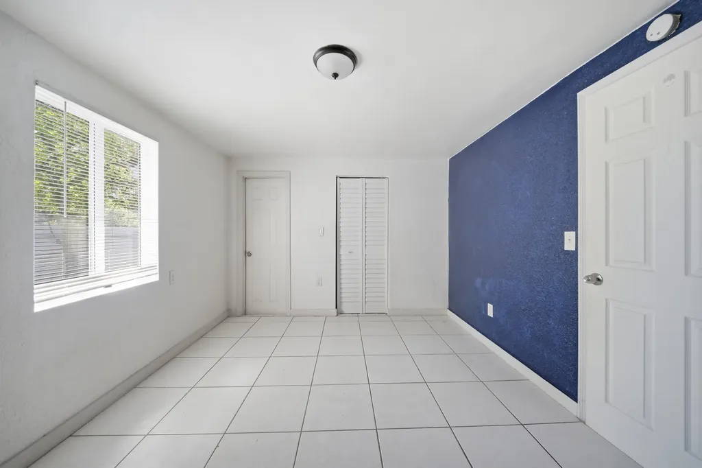 1796 NW 112th Street Miami FL 33167