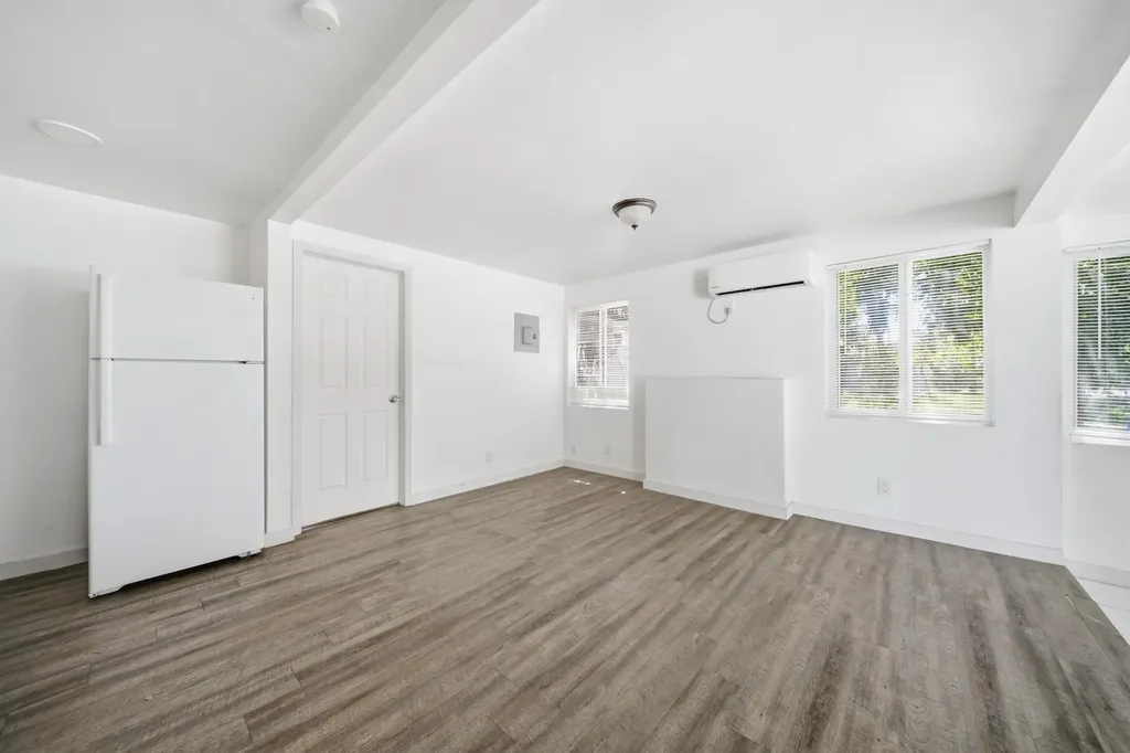 1796 NW 112th Street Miami FL 33167