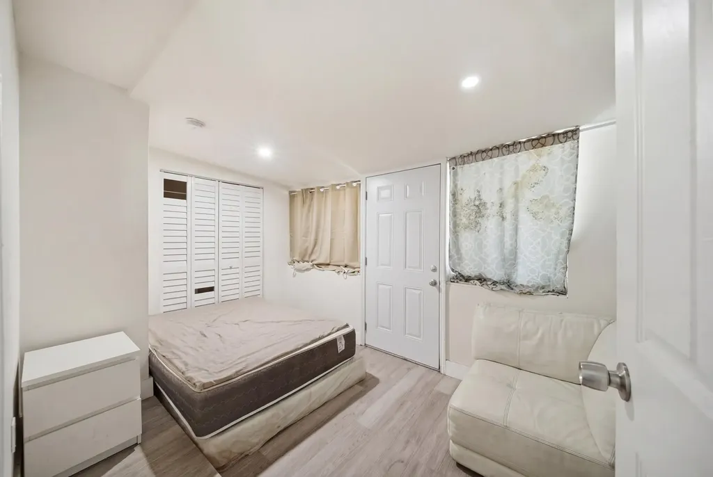 1796 NW 112th Street Miami FL 33167