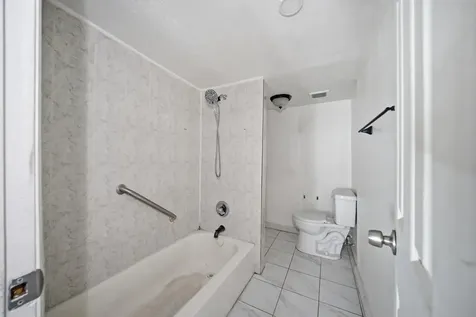 1796 NW 112th Street Miami FL 33167