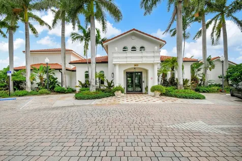 723 Villa Circle Boynton Beach FL 33435